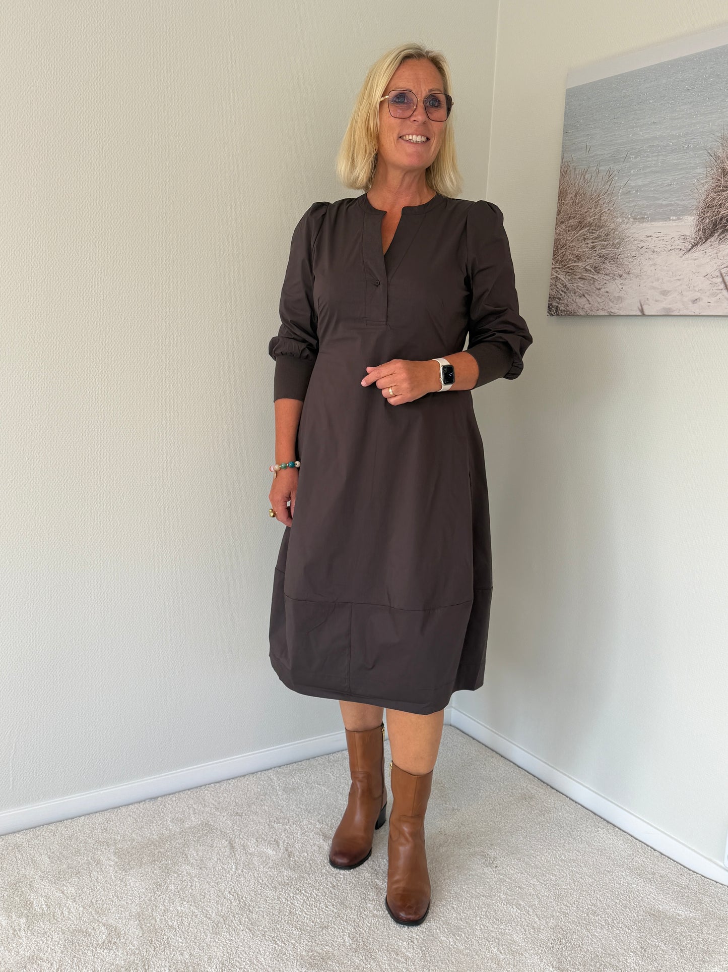 Cuantoinett 3/4 Sleeve Dress (Demitasse)