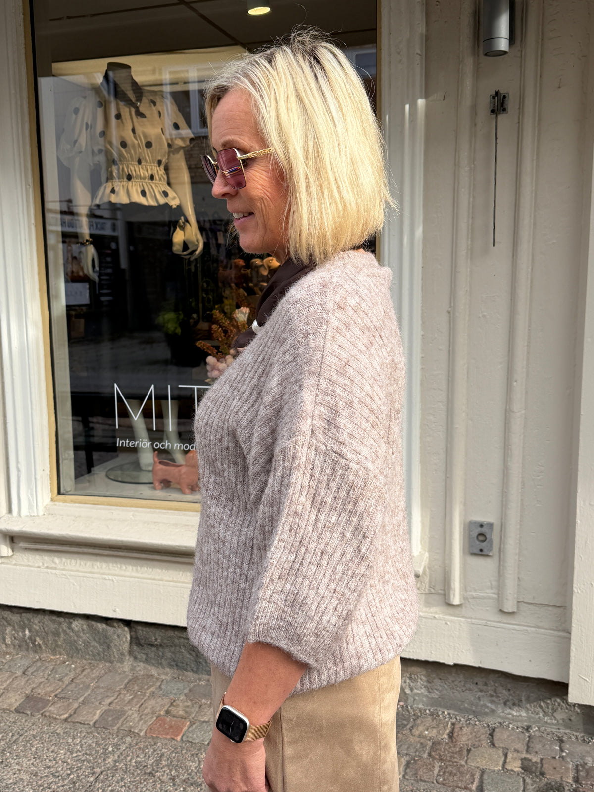 Stickad Topp (Taupe)