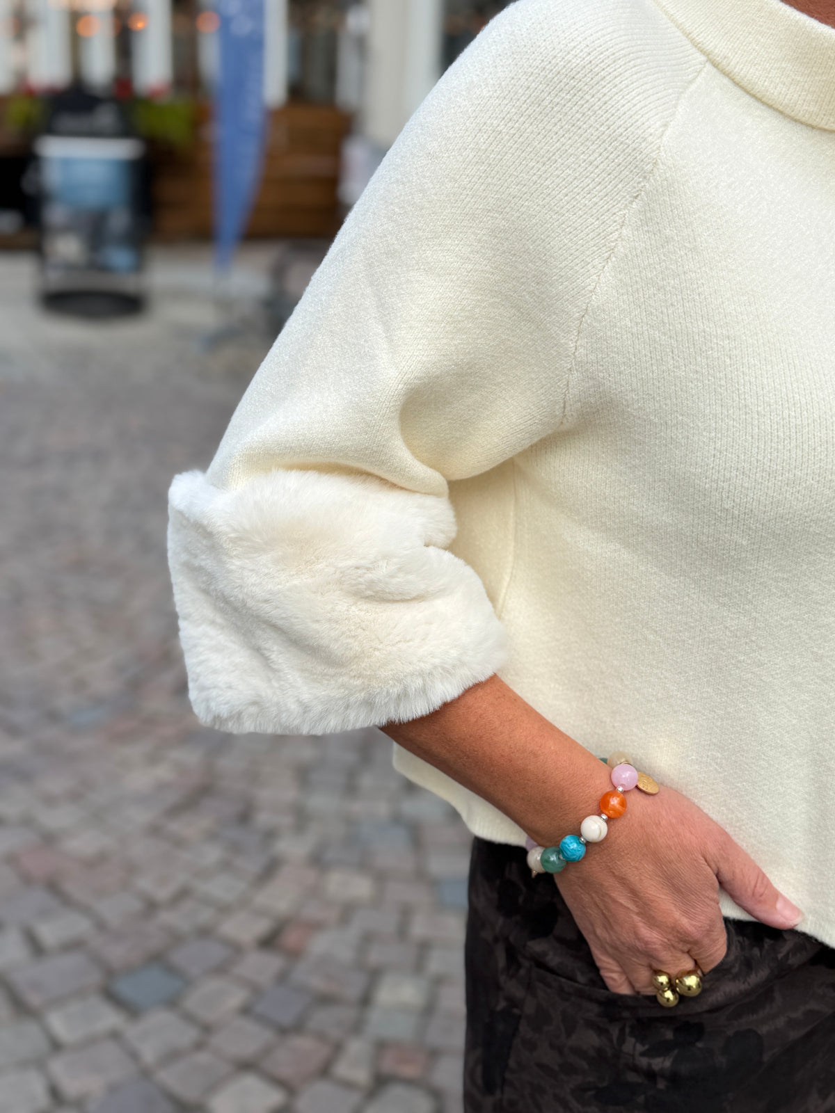 Silja Cardigan Med Pälskant (Cream)