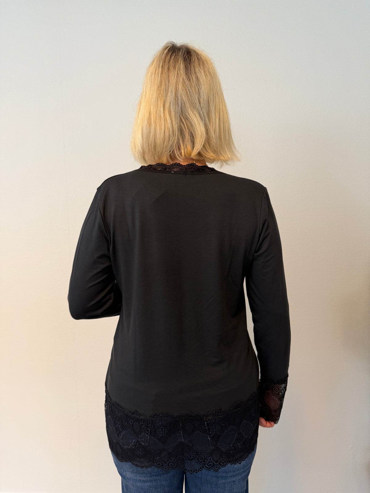 Långärmad Topp Med Spets Black (Black)