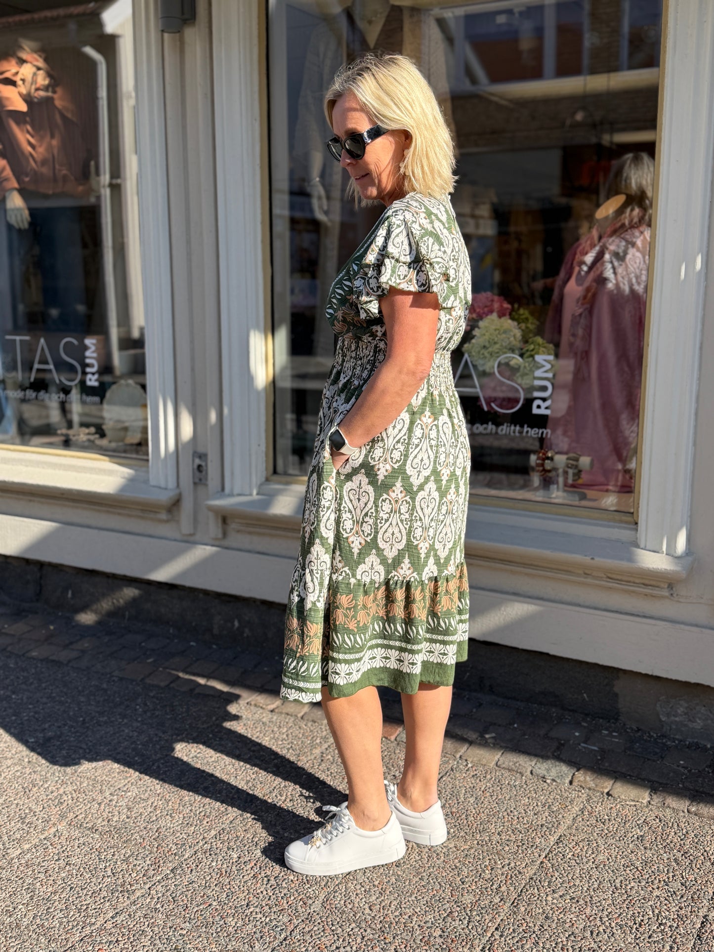 Klänning (KHAKI)