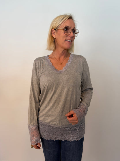Långärmad Topp Med Spets (Grey)