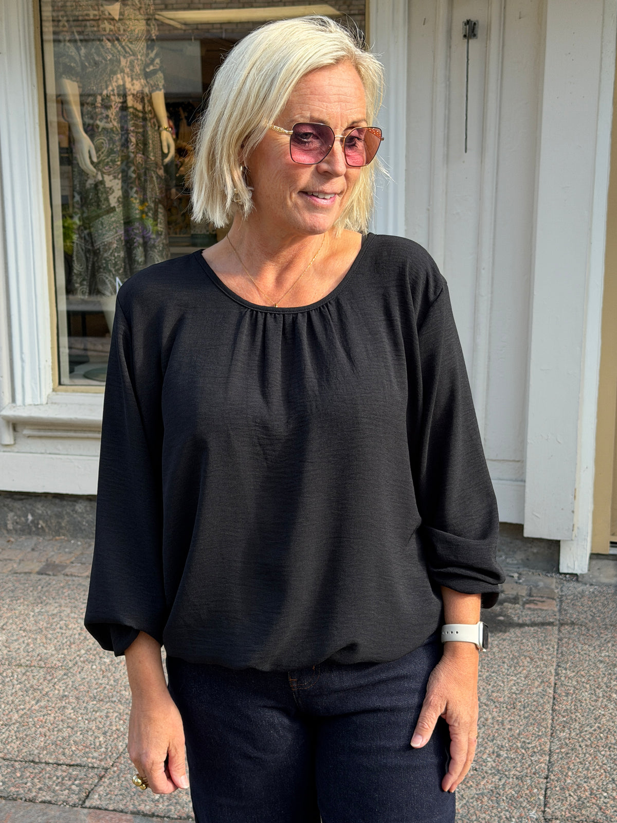 Blus (Black)