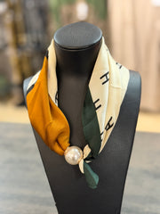 Magnetscarf Beige Med H (Beige)