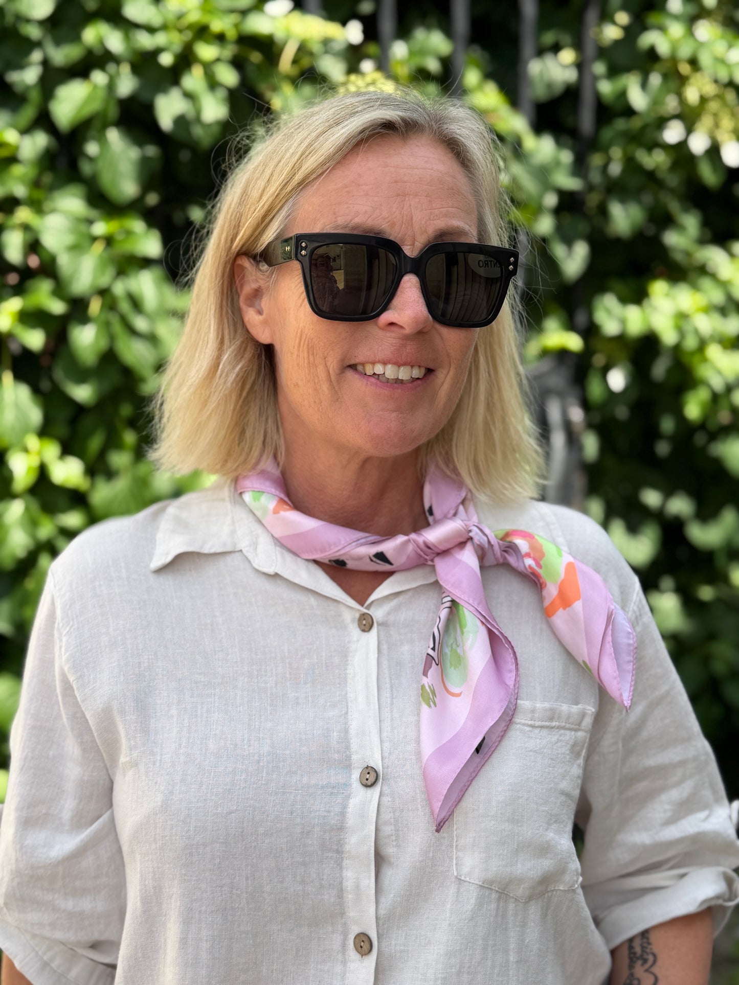 Scarf (Pink)