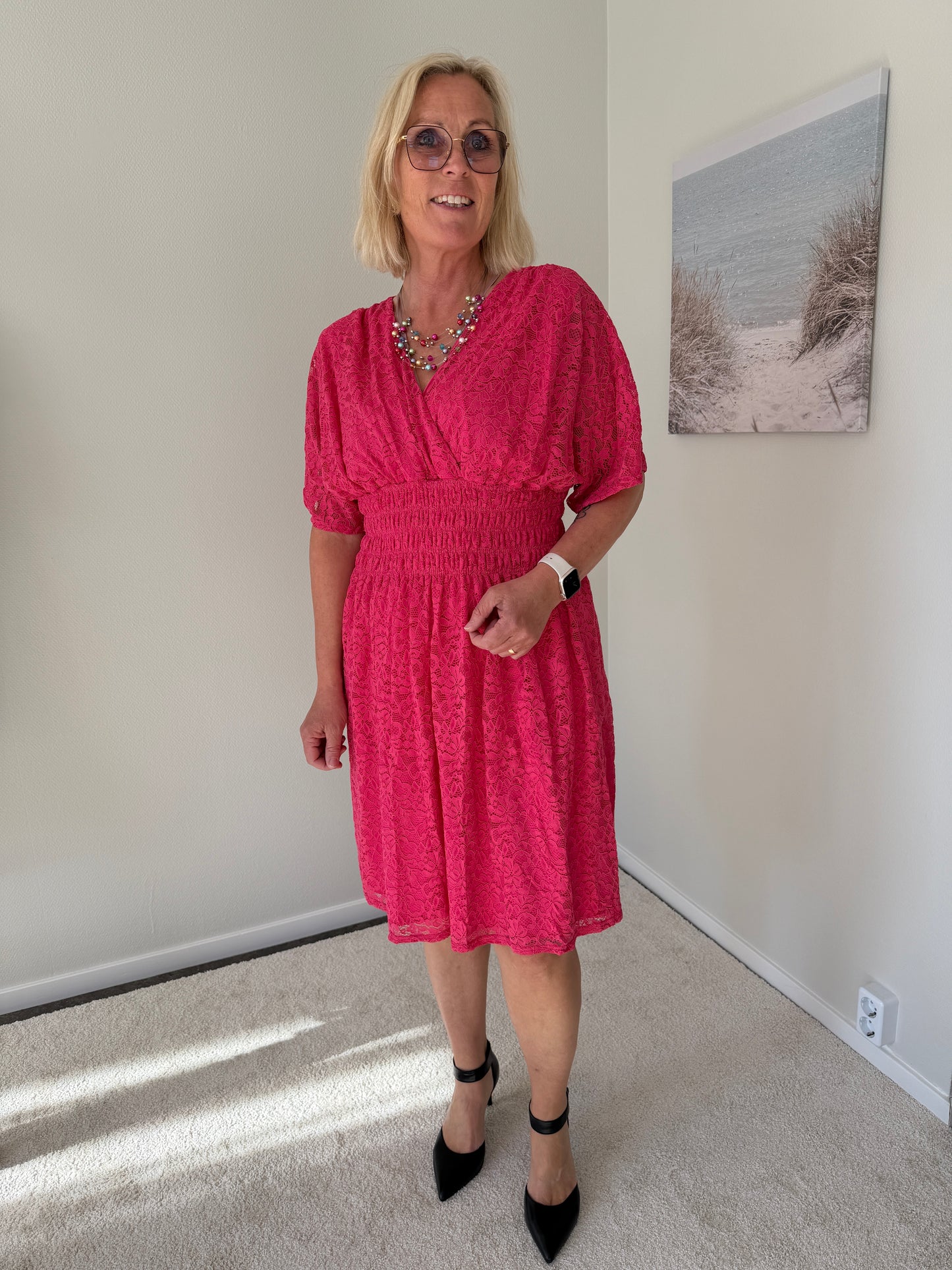 Spets Kort (Cerise)