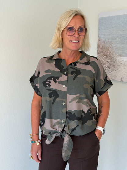 Mdcvianne Shirt (Military6)