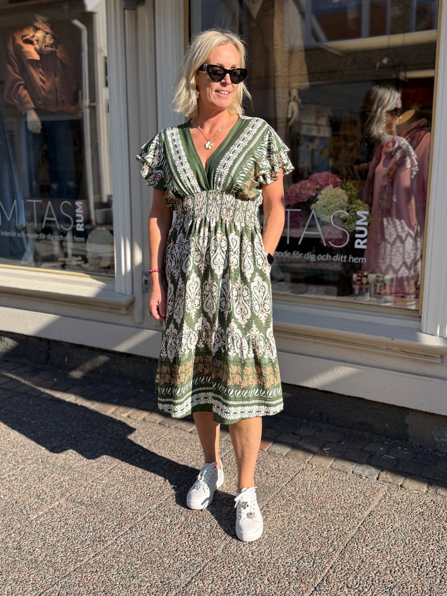 Klänning (KHAKI)