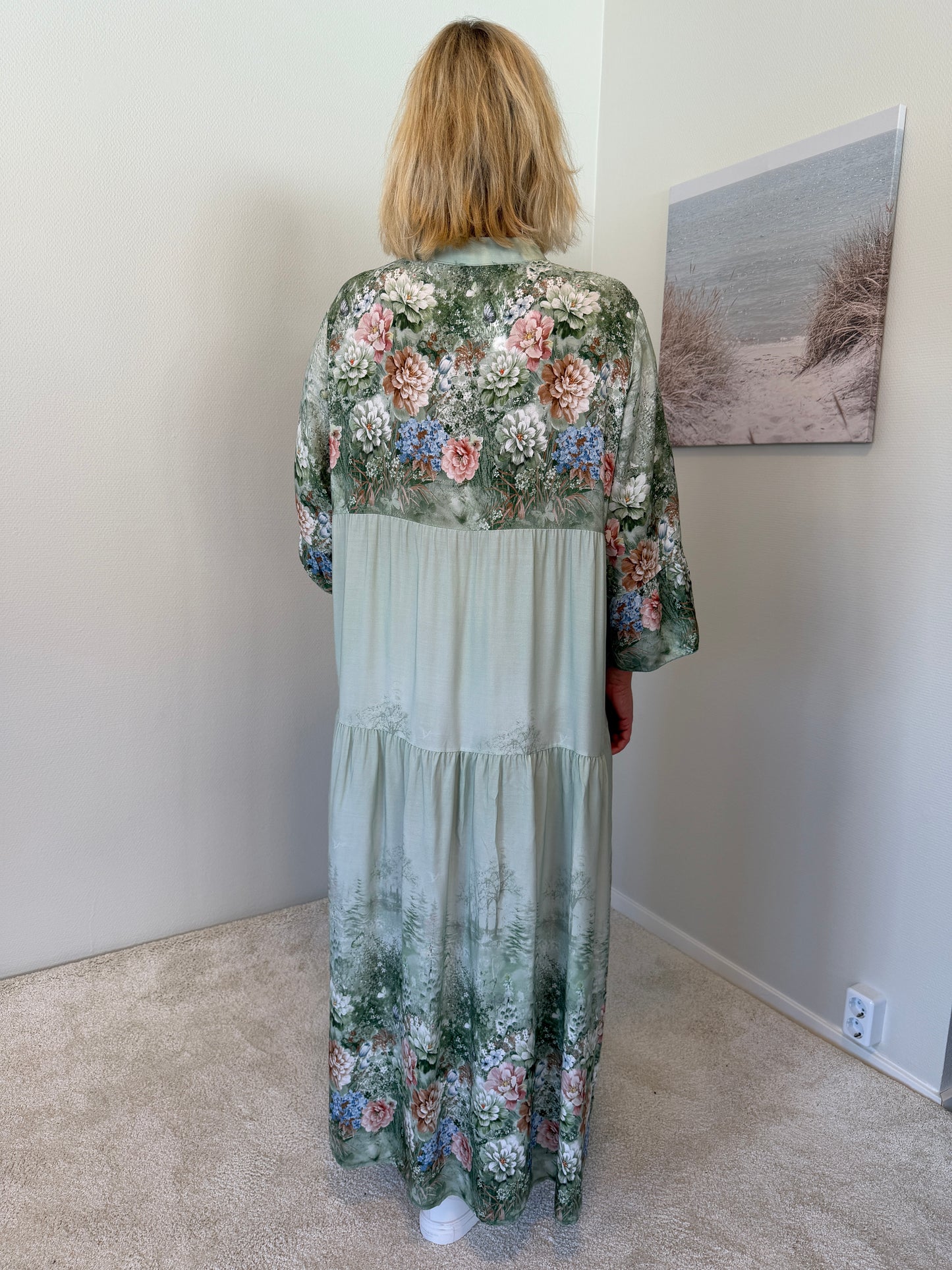 Milano Maxiklänning Flower (Kakhi)