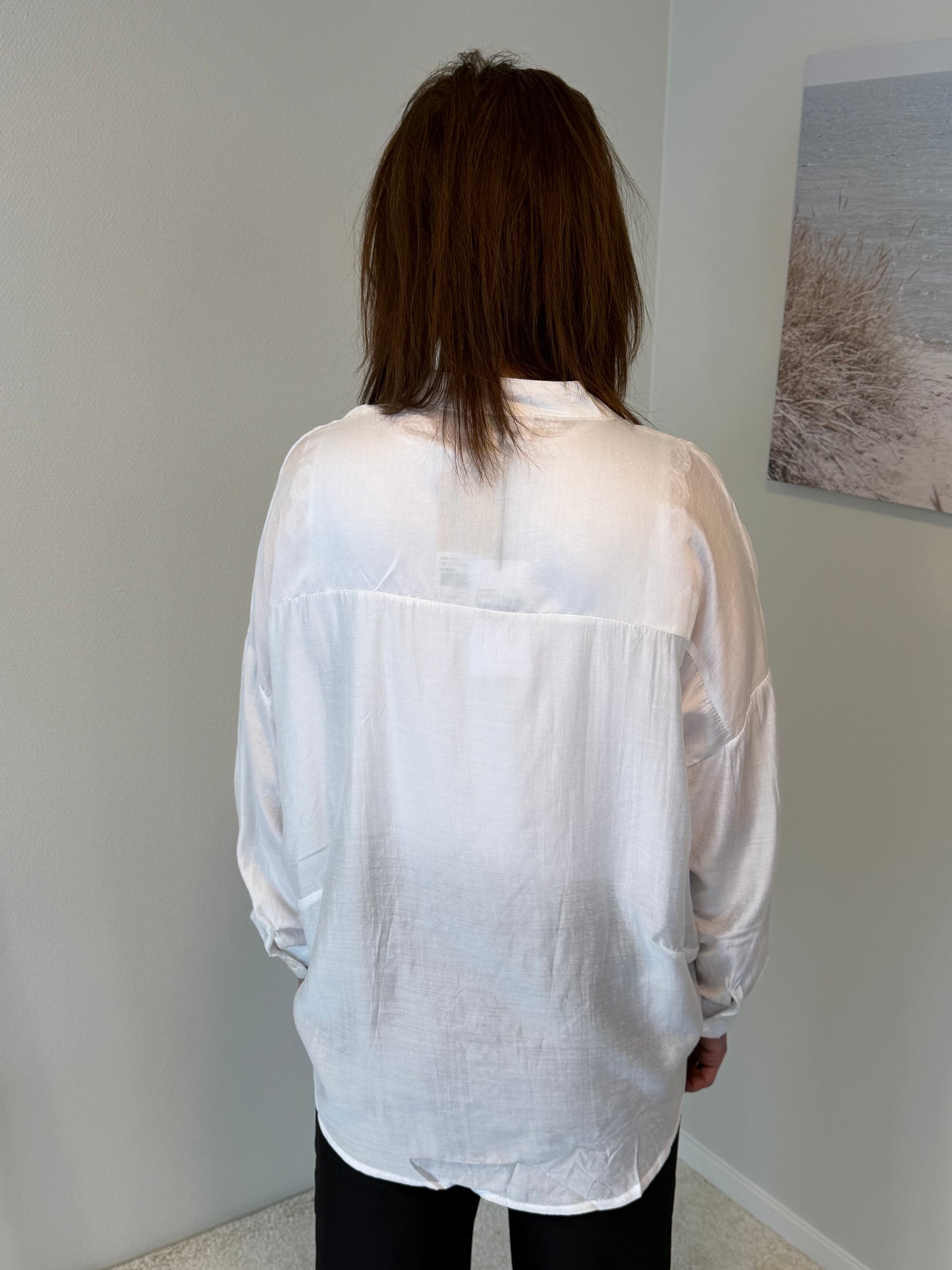 Blus M Blommor (White)