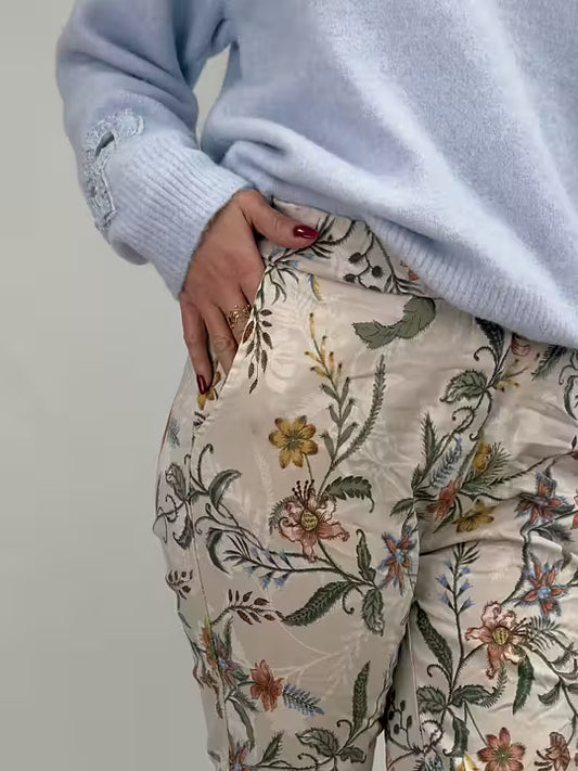 Blommönstrade mirakelbyxor