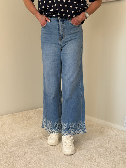 Jeans Wide Leg M Brodyr (Blå)