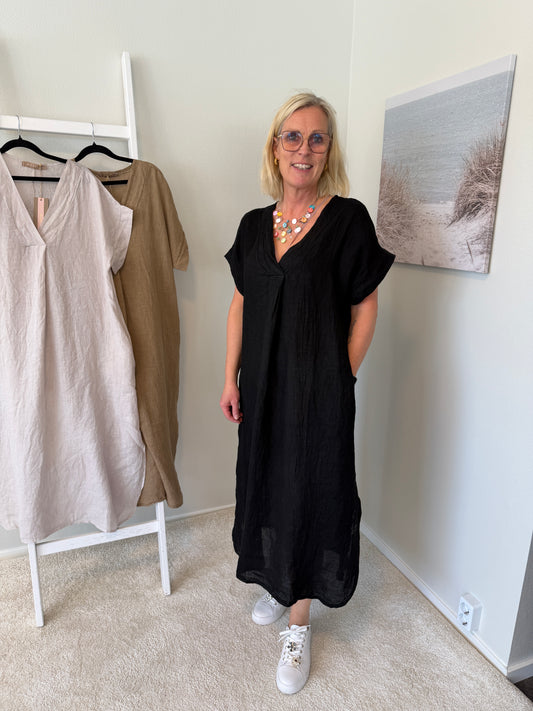 Mdcastra Dress (Black)