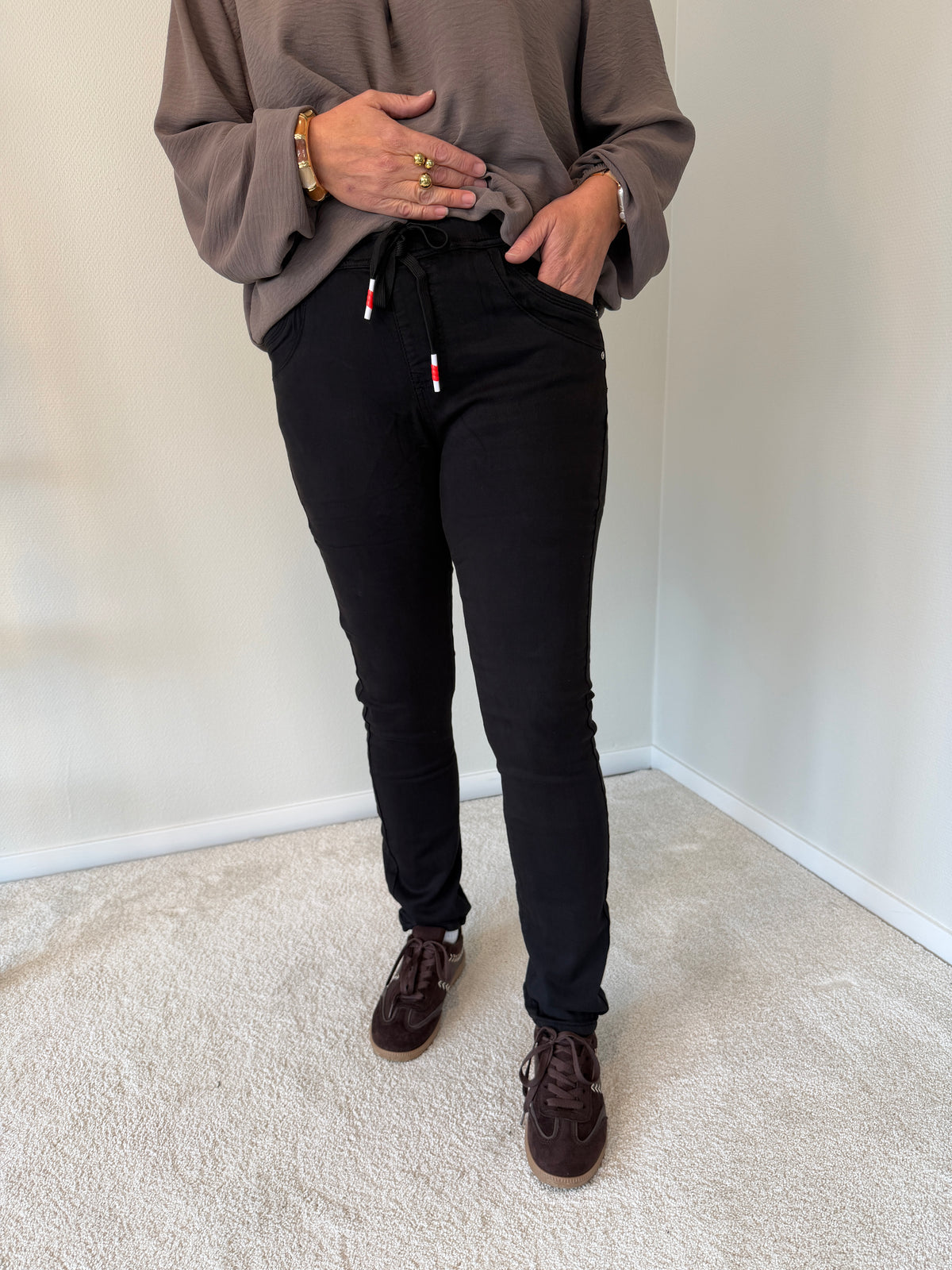 Jeans Jogging (Svart)