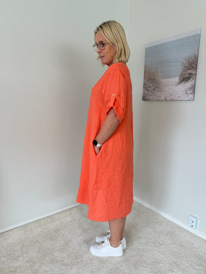 Linneklänning Med V-Ringning (Orange)