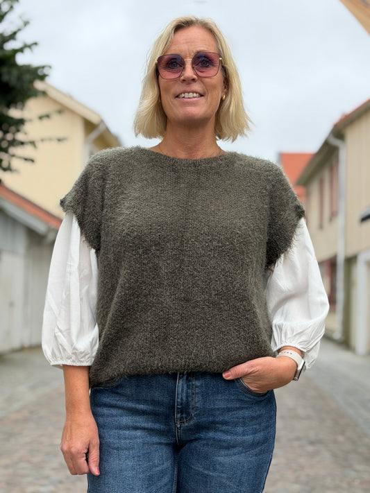 Mdclaya Knit Vest (Military)