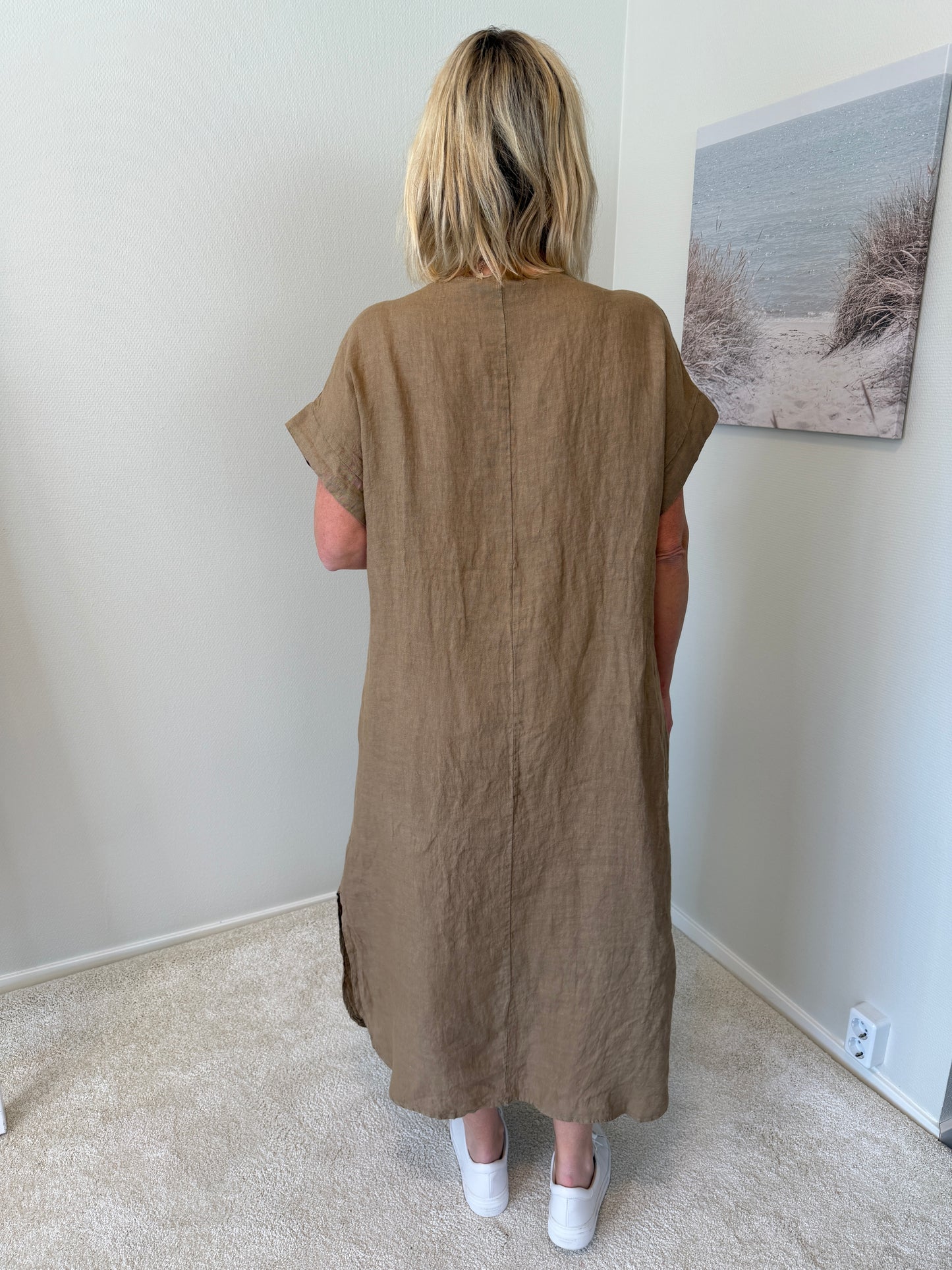 Mdcastra Dress (Coloniale)