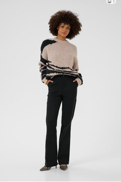 Cubengtha Long Flare Pants (Black)