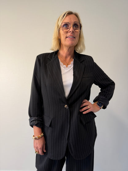 Mdc Dusk Blazer (Black)