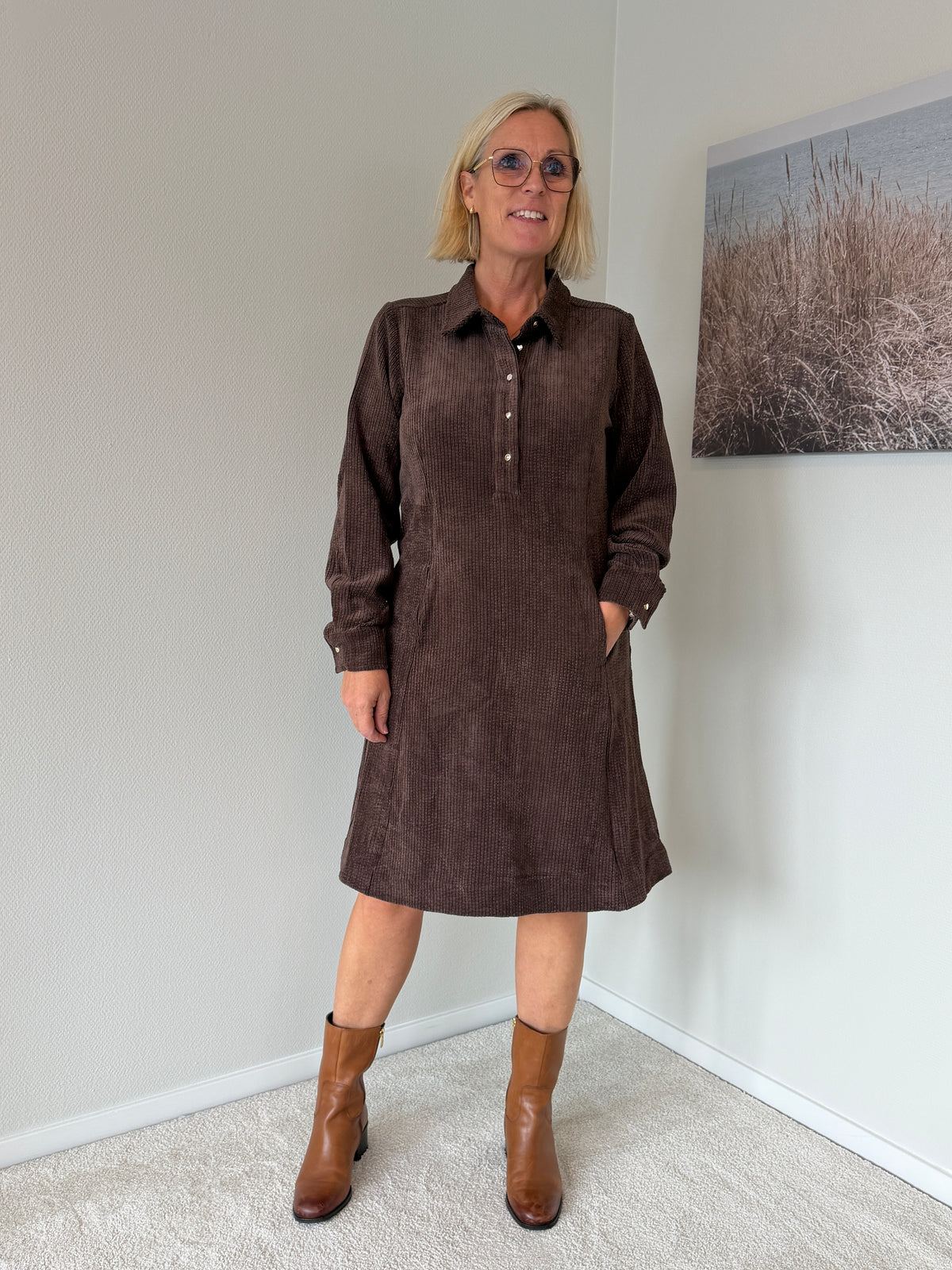 Cuannike Dress (Brown)