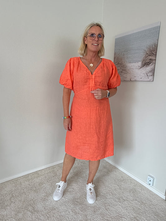Linneklänning Med Puffärm (Orange)