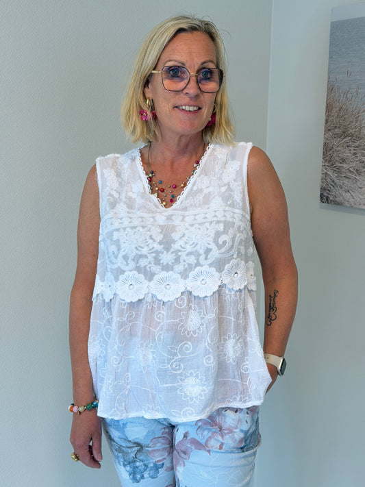 Spetslinne (White)