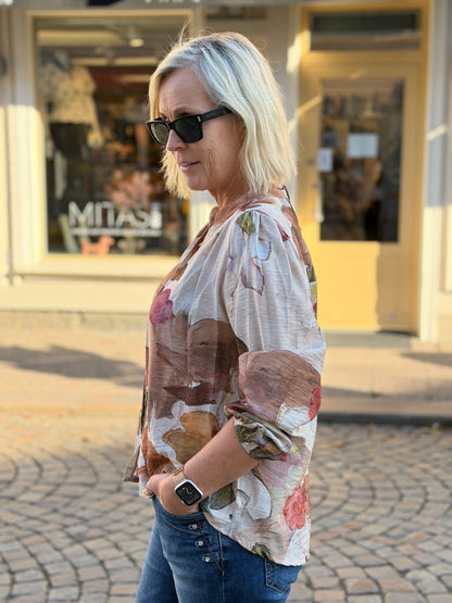Elly Blommig Viskosblus (Beige)