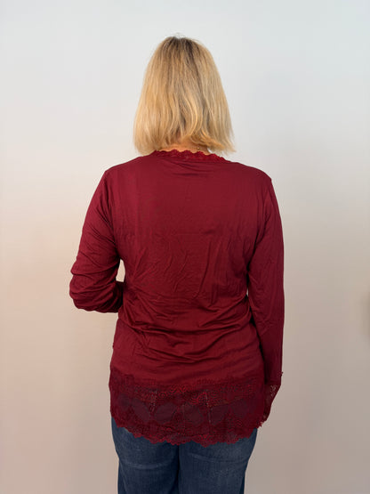 Långärmad Topp Med Spets (Bordo)
