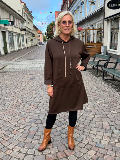 Vide Hoddie Klänning (Coffee)