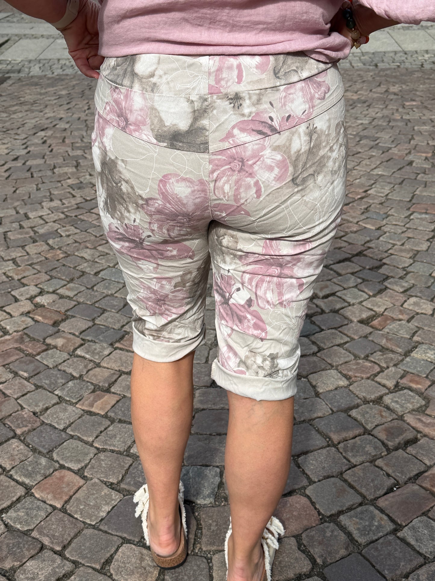 Mirakel Shorts (Beige)