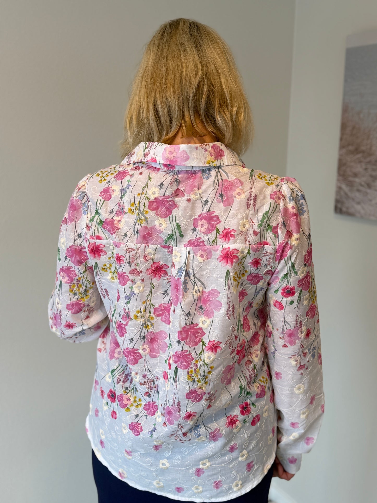 Blus Flower (Vit)