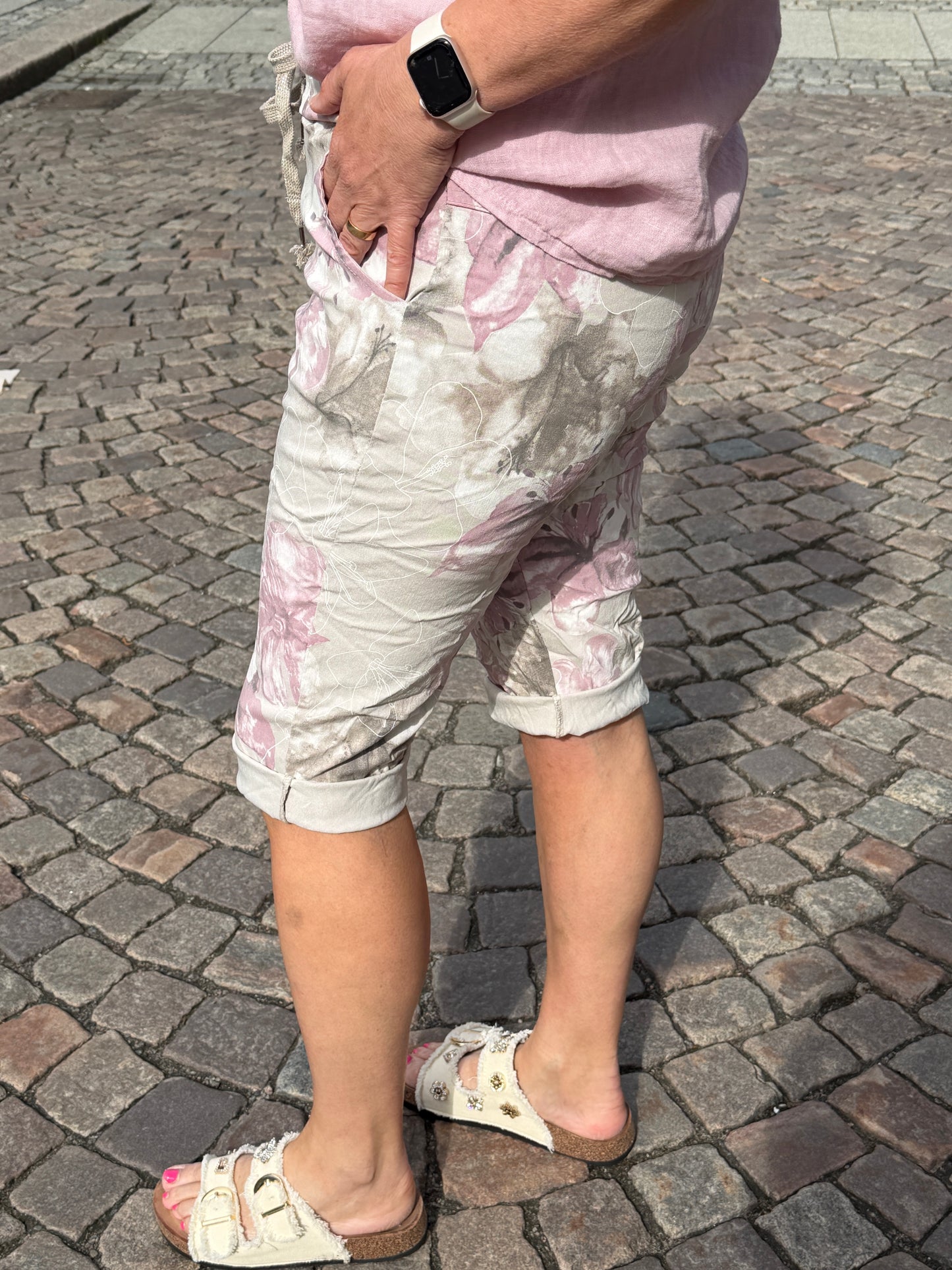 Mirakel Shorts (Beige)
