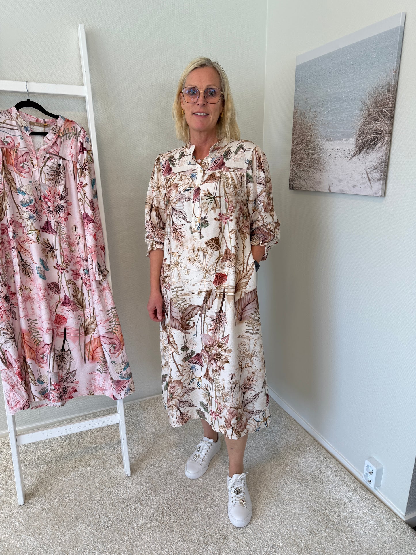 Mdcaries Dress (BeigeXPA5021)