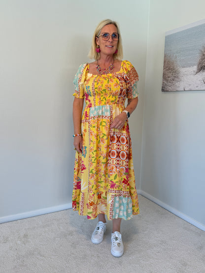 Midiklänning Med Smock (Yelow)