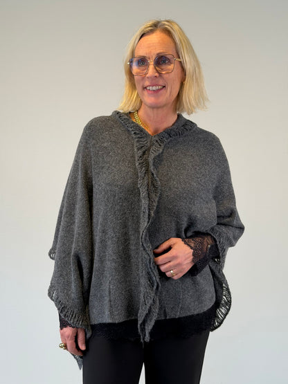 Poncho (Grey)