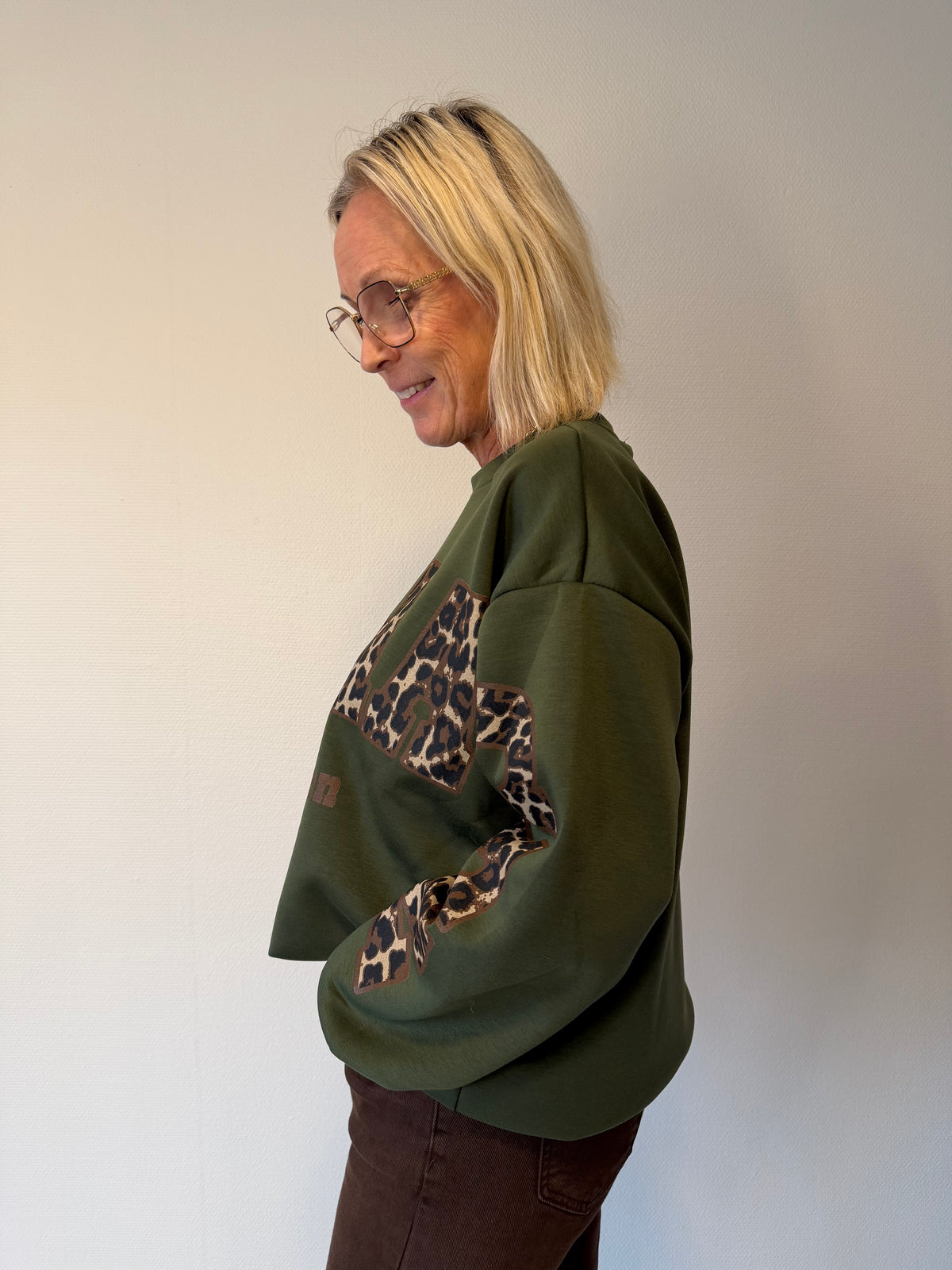 Mdcsevilla Sweatshirt (Military/Leo)