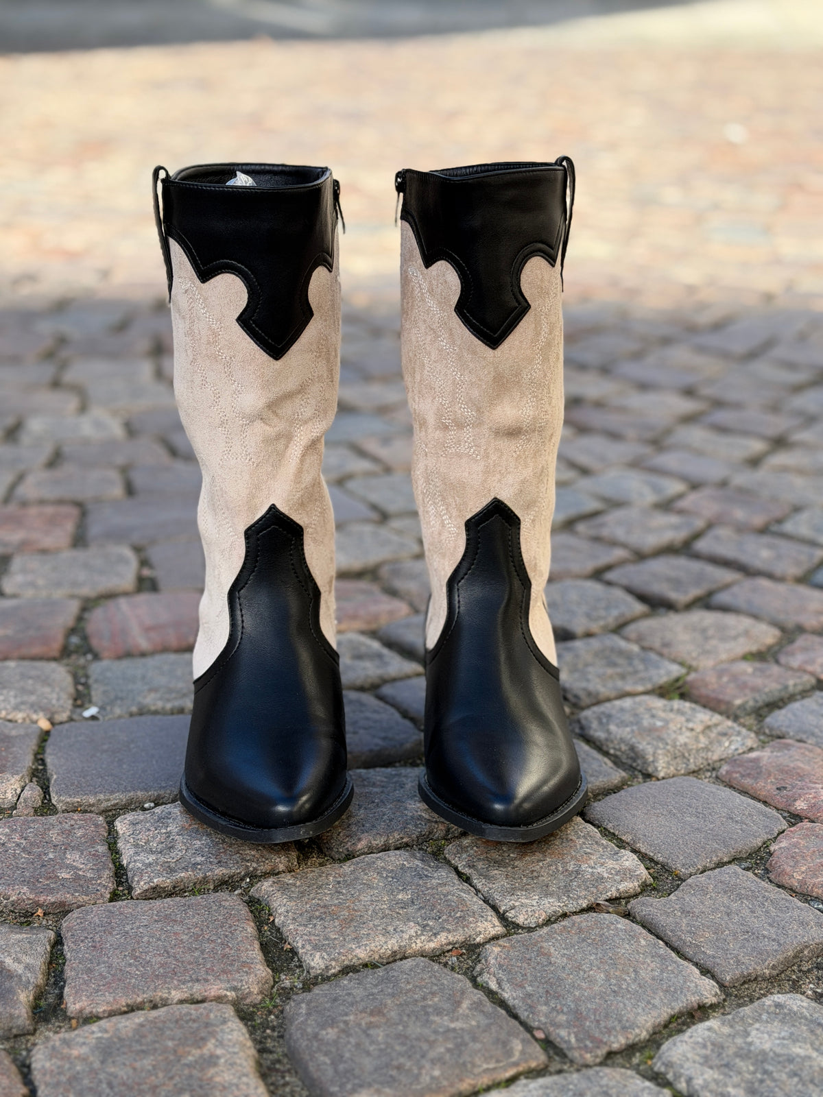 Cowboy Boots (Beige)