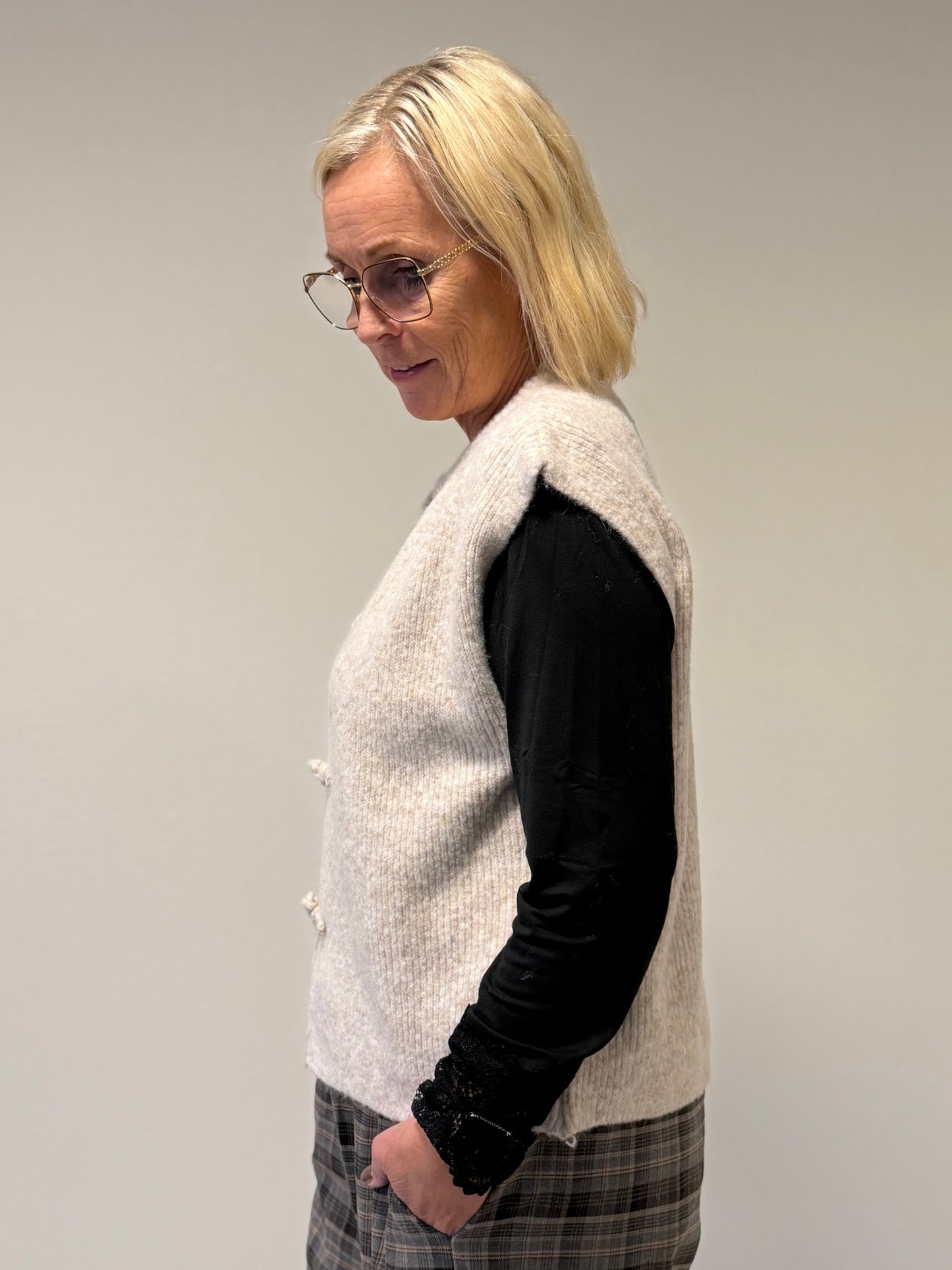 Mdc Celestia Knit Vest (Beige)