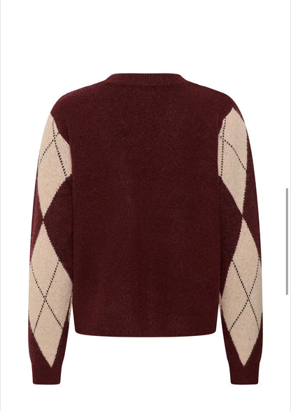 Cuargyle Cardigan (Red)
