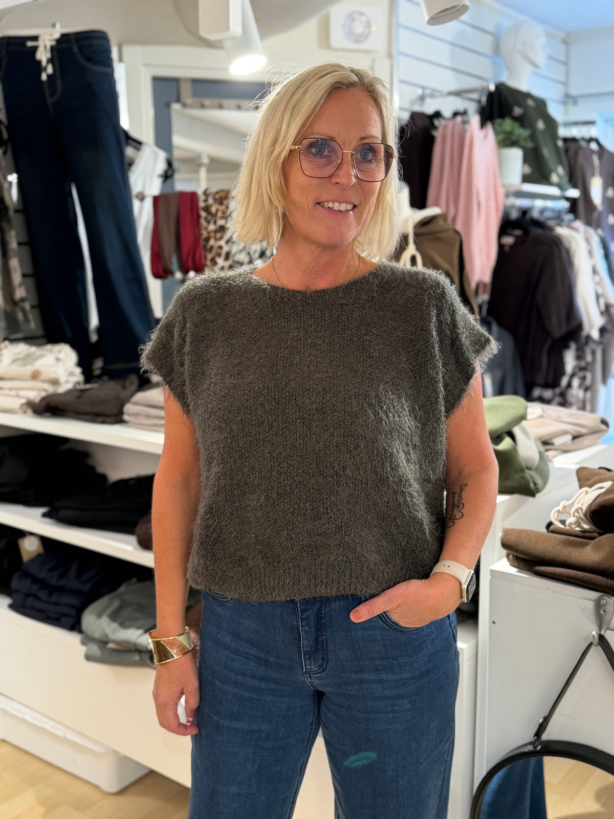 Mdclaya Knit Vest (Military)