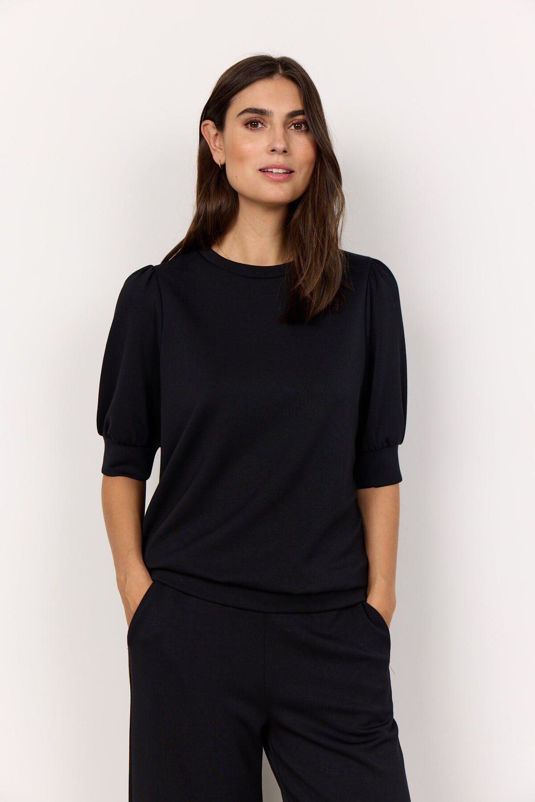 Sc-Banu 83 (9999 BLACK)