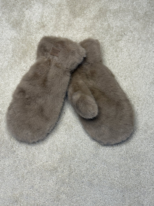 Vantar I Fuskpäls (Taupe)