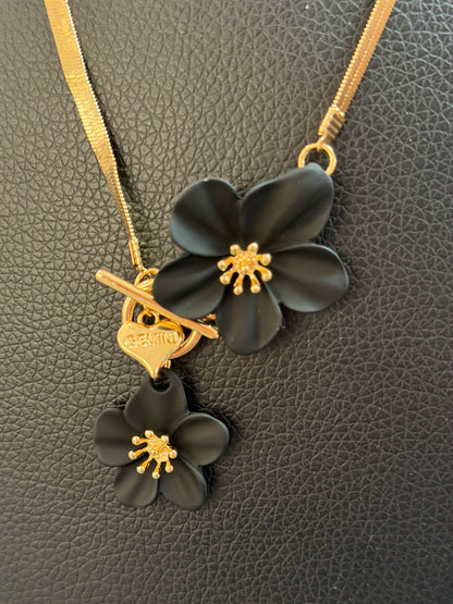 Halsband Blomma (Guld/svart)