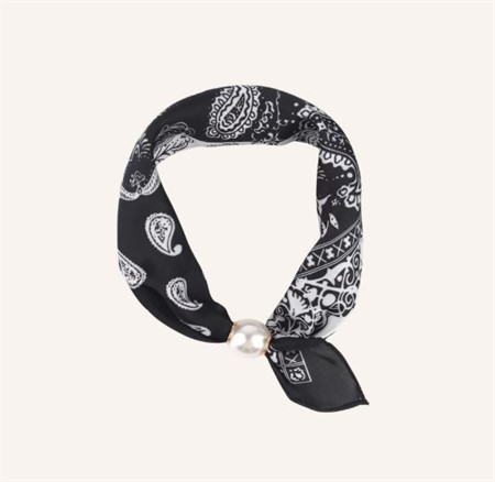 Scarf Svart (Svart)