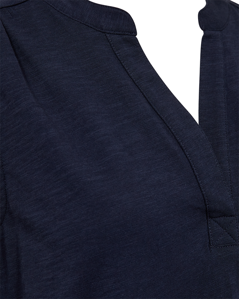 Fqviva-Top (Navy Blazer)