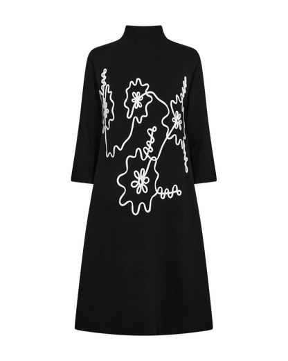 Fqani-Dress (Black w. Star Off-white)